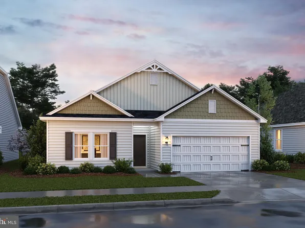 Valor Ln, Martinsburg, WV 25405