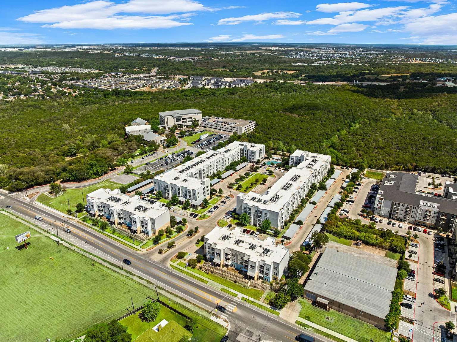 Reserve at Springdale — Photo 3