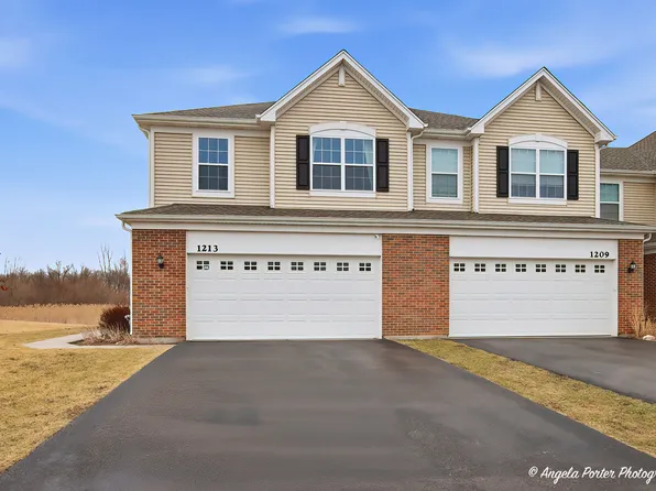 1213 Draper Rd, McHenry, IL 60050