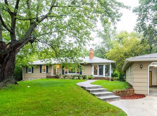 3557 Shady Oak Rd, Minnetonka, MN 55305