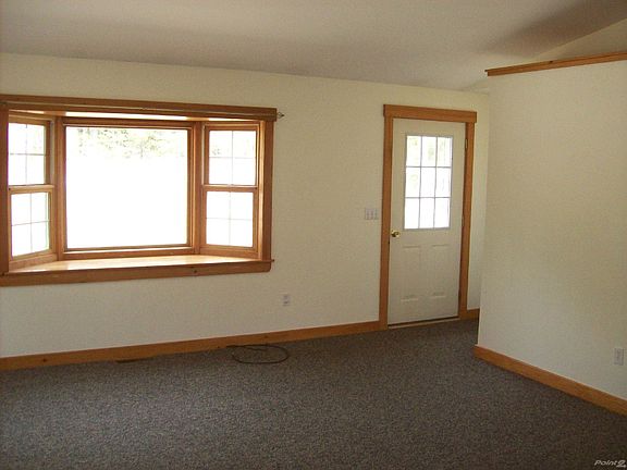 455 Waldoboro Road 004