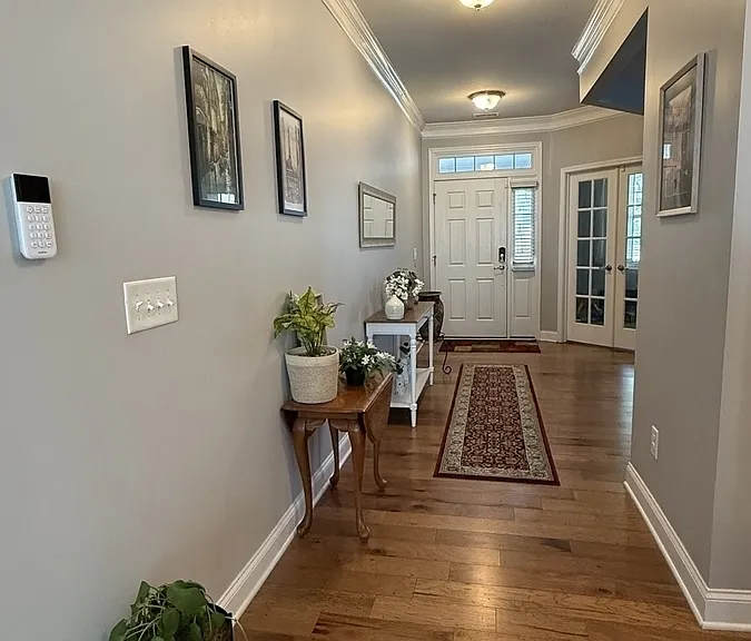 2033 Tordelo Pl — Photo 3