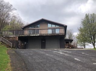 6219 Mason Dixon Hwy, Blacksville, WV 26521