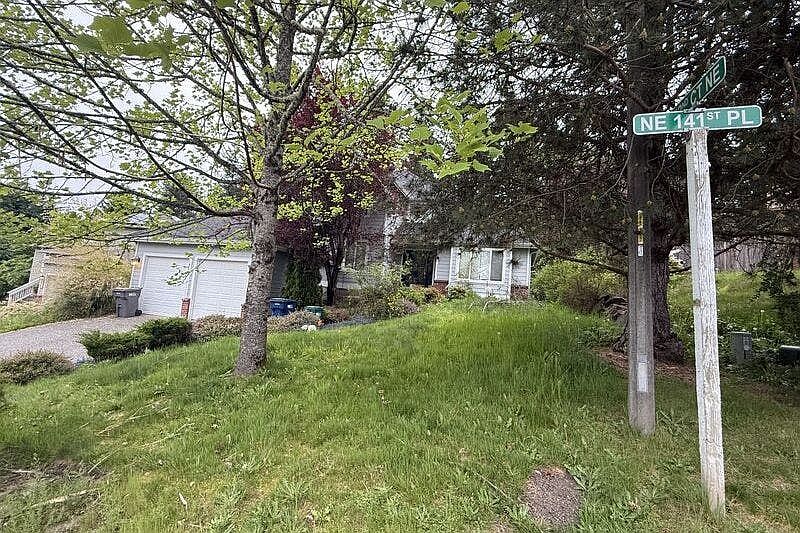 2nd image of 28220 NE 141st Pl