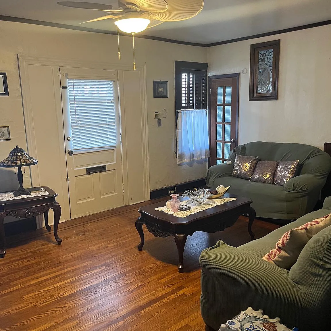 3 bed, 1440 sqft, $2,700 — Photo 3