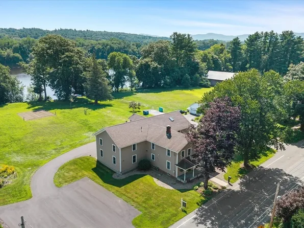 136 Main St, Hatfield, MA 01038