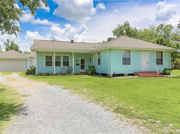 1825 Barbe St, Lake Charles, LA 70601