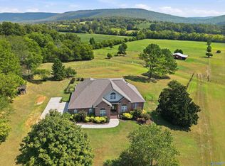 419 Killingsworth Cove Rd, Gurley, AL 35748