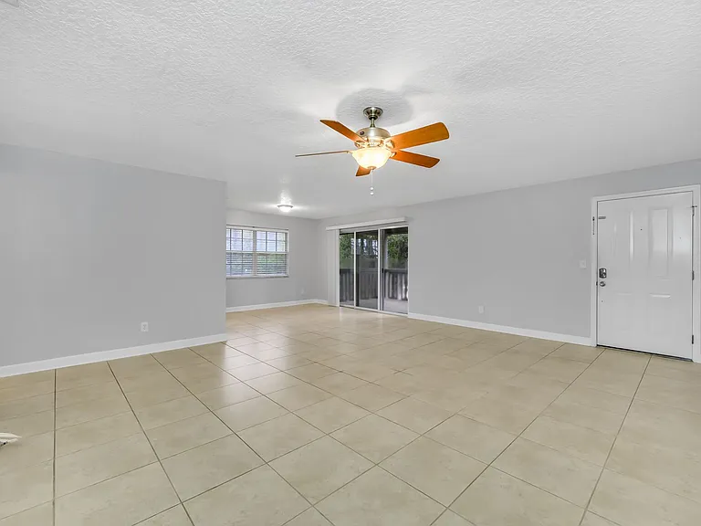 Century Oaks — Photo 12
