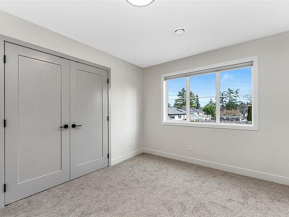 4th image of 3333 Henderson Rd #3