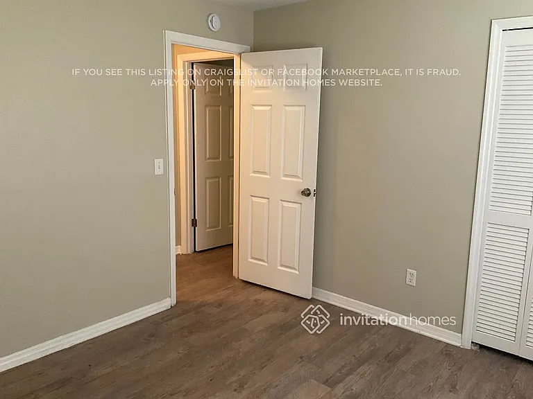 1504 Perez St — Photo 7