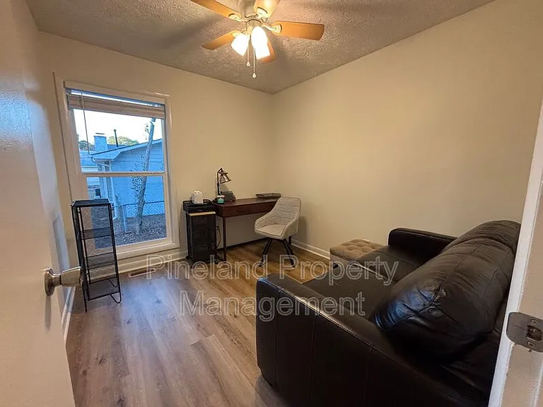 2012 Lakemeadow Dr — Photo 52