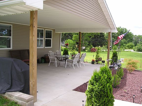 4th image of this home