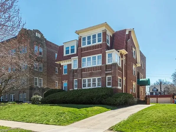 14915 Lake Ave, Lakewood, OH 44107