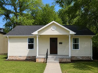 318 N 12th St, Paducah, KY 42001