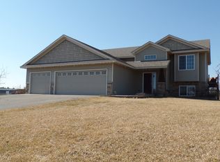 1314 3rd Ave NE, Milaca, MN 56353