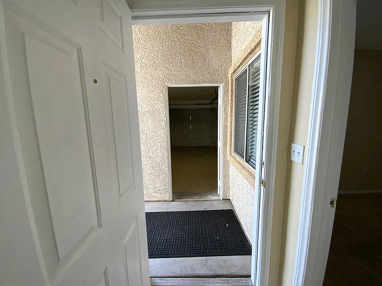 855 N Stephanie St #314 — Photo 36