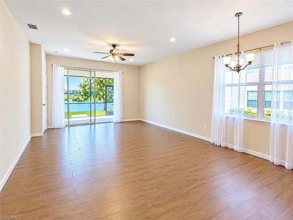 2 bed, 2.0 bath, 1503 sqft, $2,800 — Photo 4