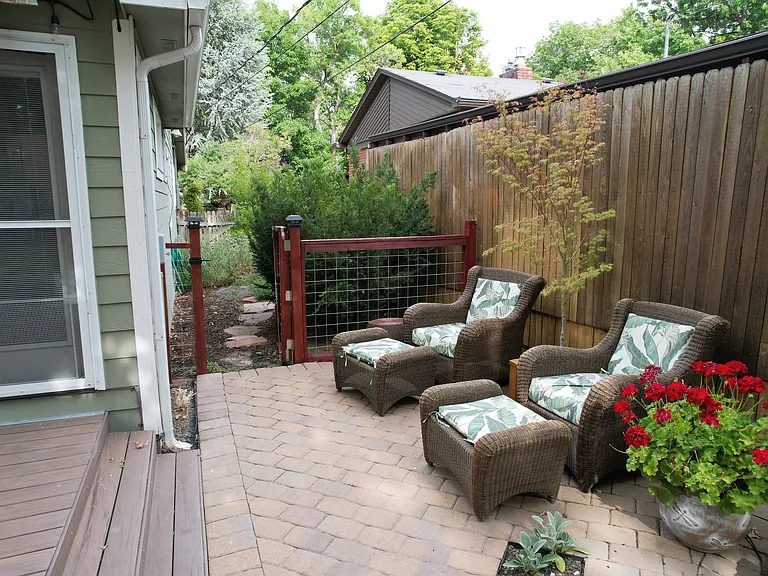 1003 N Marshall St — Photo 35