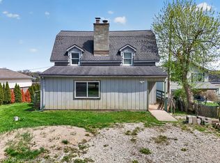 6354 Bennett Lake Rd, Fenton, MI 48430