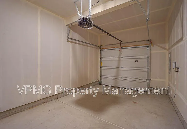 2628 NE 117th Pl — Photo 30