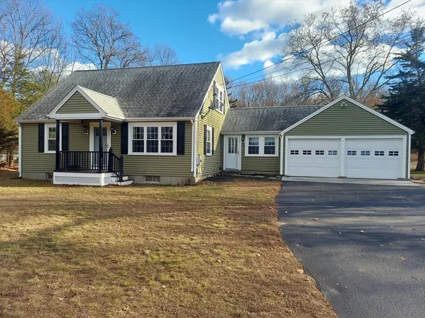 246 Saint Paul St, North Smithfield, RI 02896