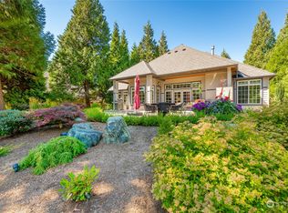 8620 Great Horned Owl Ln, Blaine, WA