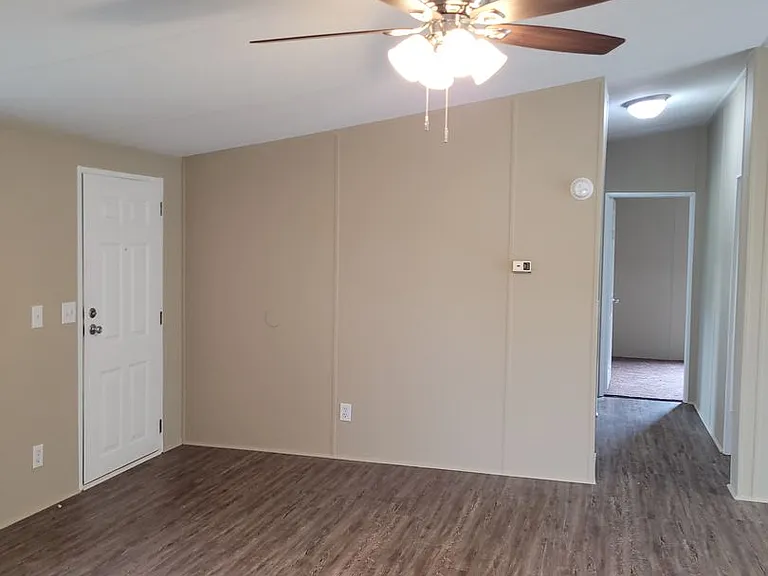 2752 Zero O Dr — Photo 2