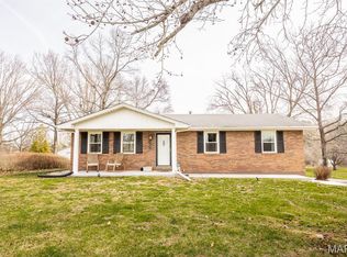 2340 Marine Rd, Highland, IL 62249
