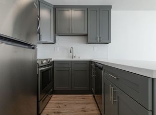1 & 2 Bedroom Apartment in KoreaTown, Los Angeles with Balcony, Los Angeles, CA 90038