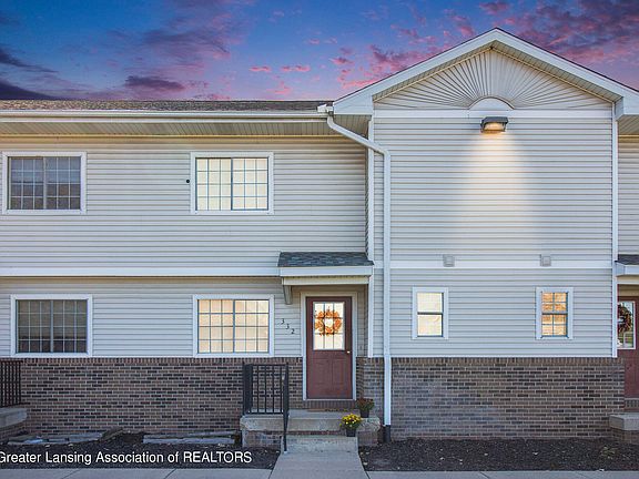 2nd image of 332 Folk St #3