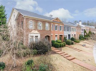 1546 Ridenour Pkwy NW, Kennesaw, GA 30152