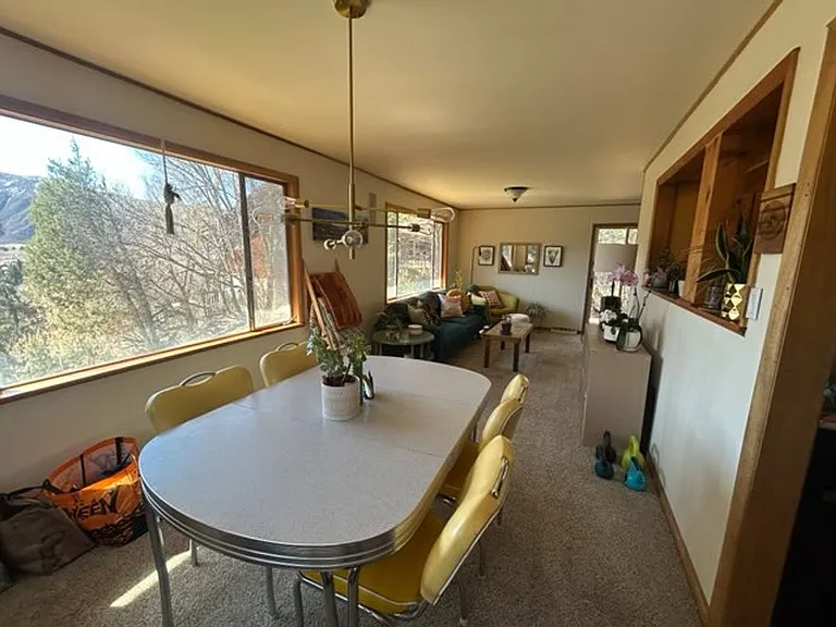 625 Sopris Dr — Photo 3