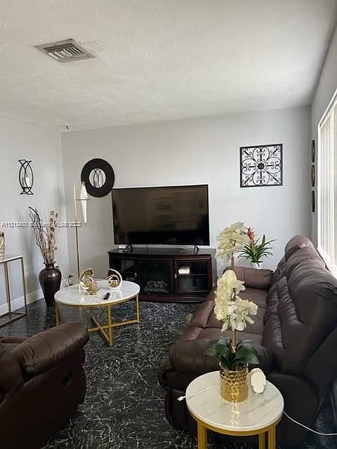 1st image of 1830 N 59th Ave #1-2