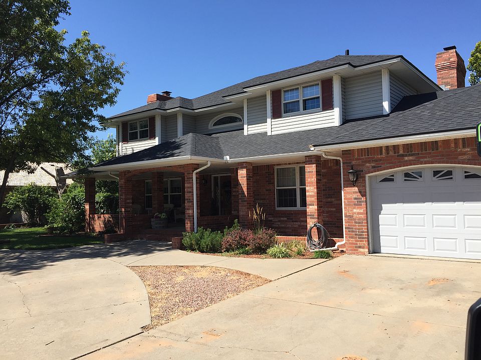 1st image of 2420 Lilac Dr