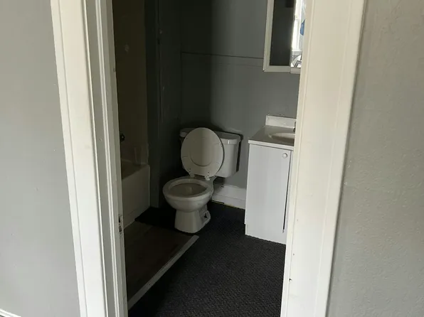 1202 Nevada St APT 3, Toledo, OH 43605