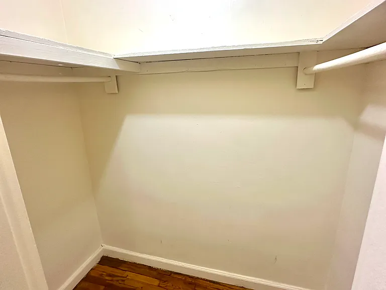 647 Albany Ave #2 — Photo 6