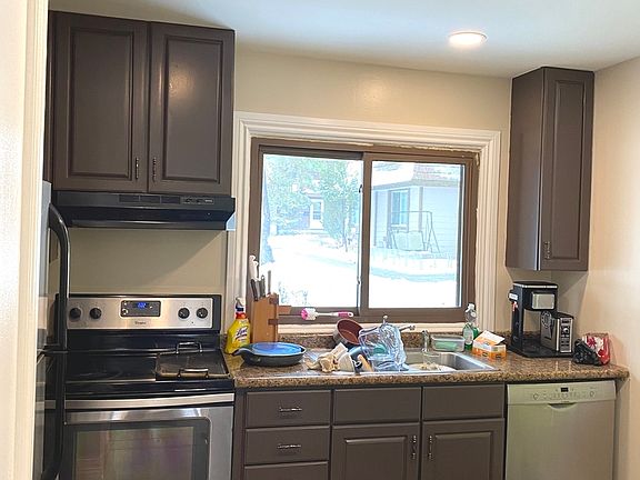 3rd image of 5527 Delmonte Dr #5527