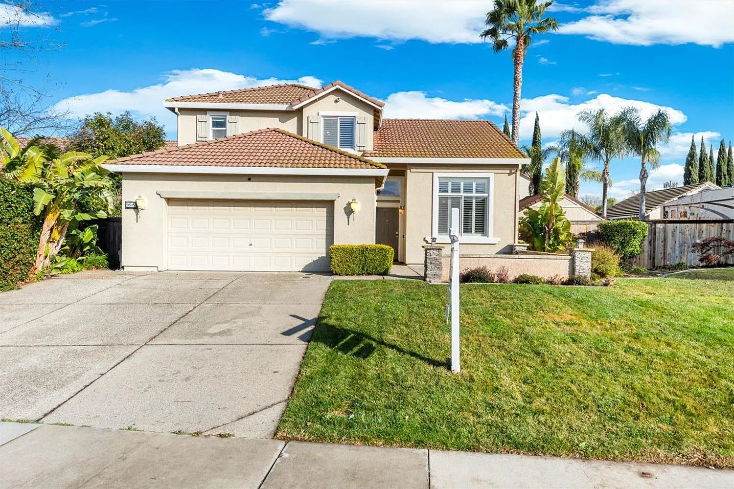 9645 Mckenna Drive photo 1
