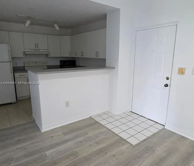 4500 NW 107th Ave #2019 — Photo 3