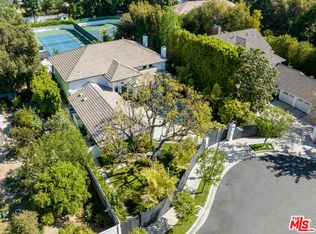 17145 Addison St, Encino, CA 91316