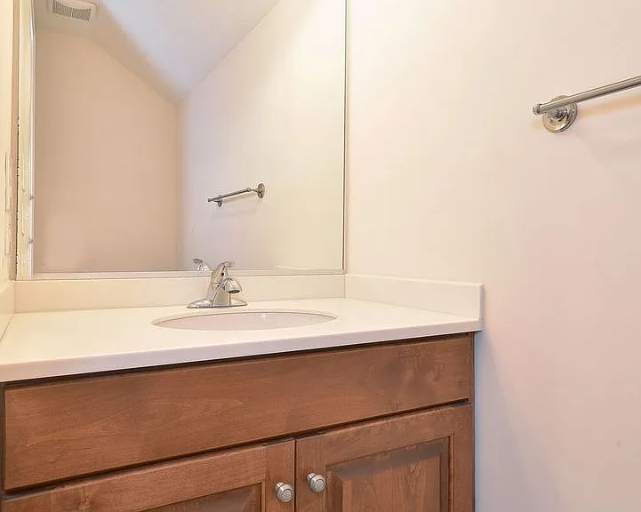 4688 Yeardley Loop — Photo 32