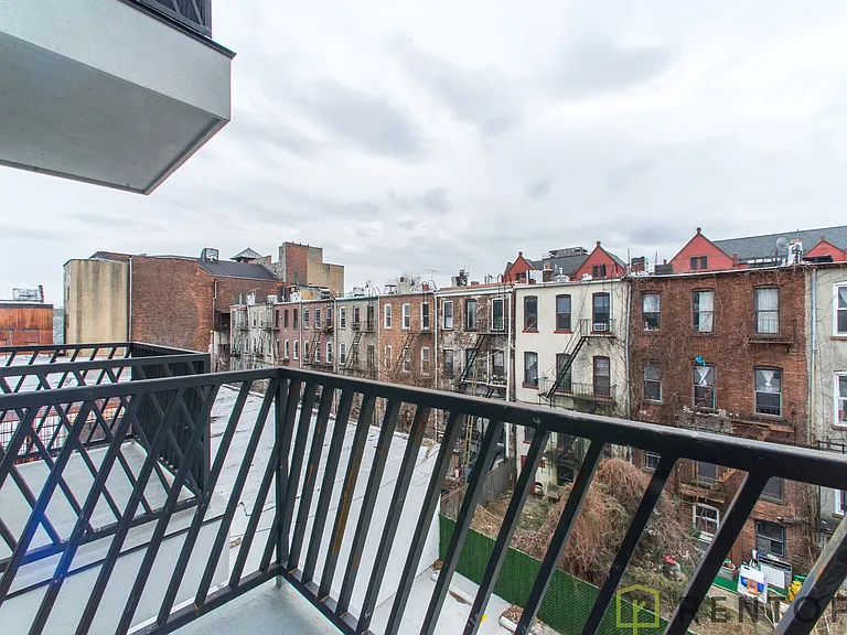832 Lexington Ave #5E — Photo 13