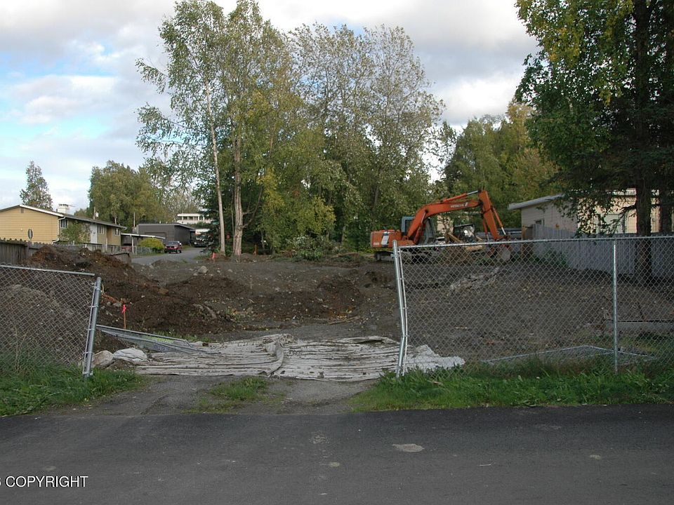 1st image of 4300 Hayes St