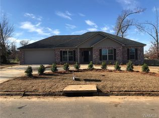 14 Forest Dr, Tuscaloosa, AL 35404