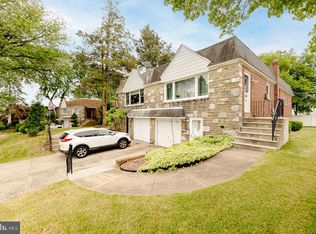 1142 Medway Rd, Philadelphia, PA 19115