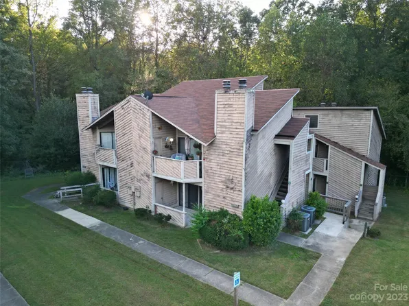 4408 Sharon Chase Dr APT B, Charlotte, NC 28215
