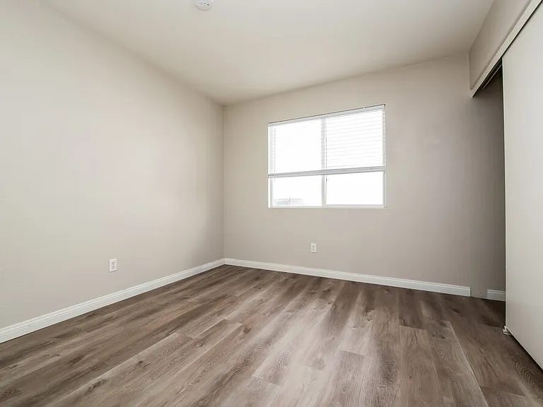 7728 Donald Nelson Ave — Photo 13