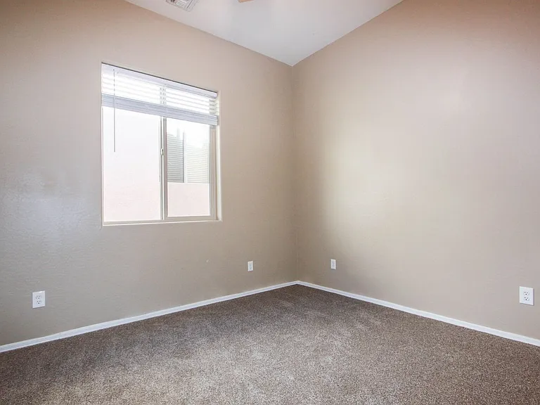 6803 E Hetley Pl — Photo 18
