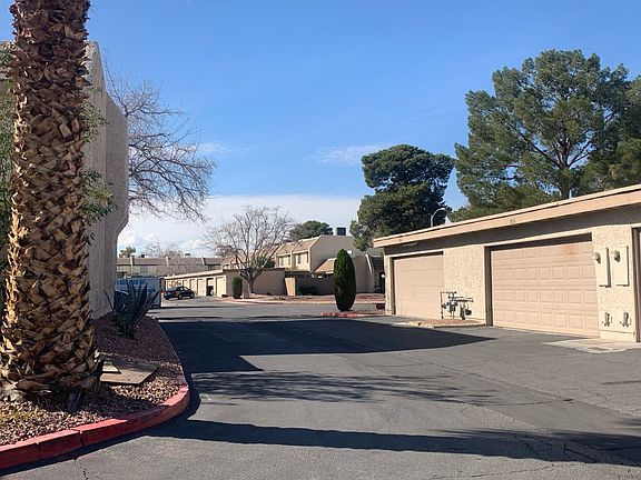 5th image of 3358 Loma Linda Ln